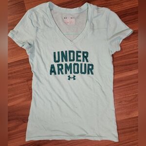 Ladies Small Under Armour Tee